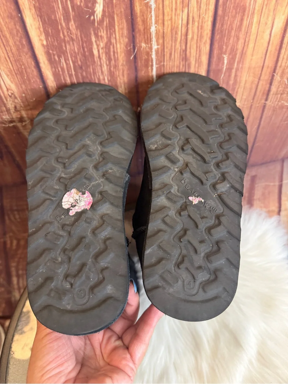 BearPaw lining wear